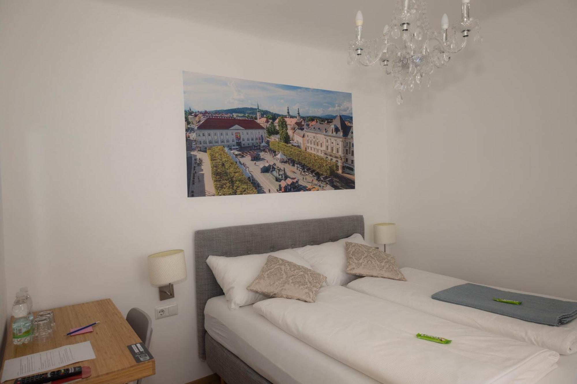 Cityhotel Am Domplatz Self-Checkin 克拉根福 外观 照片