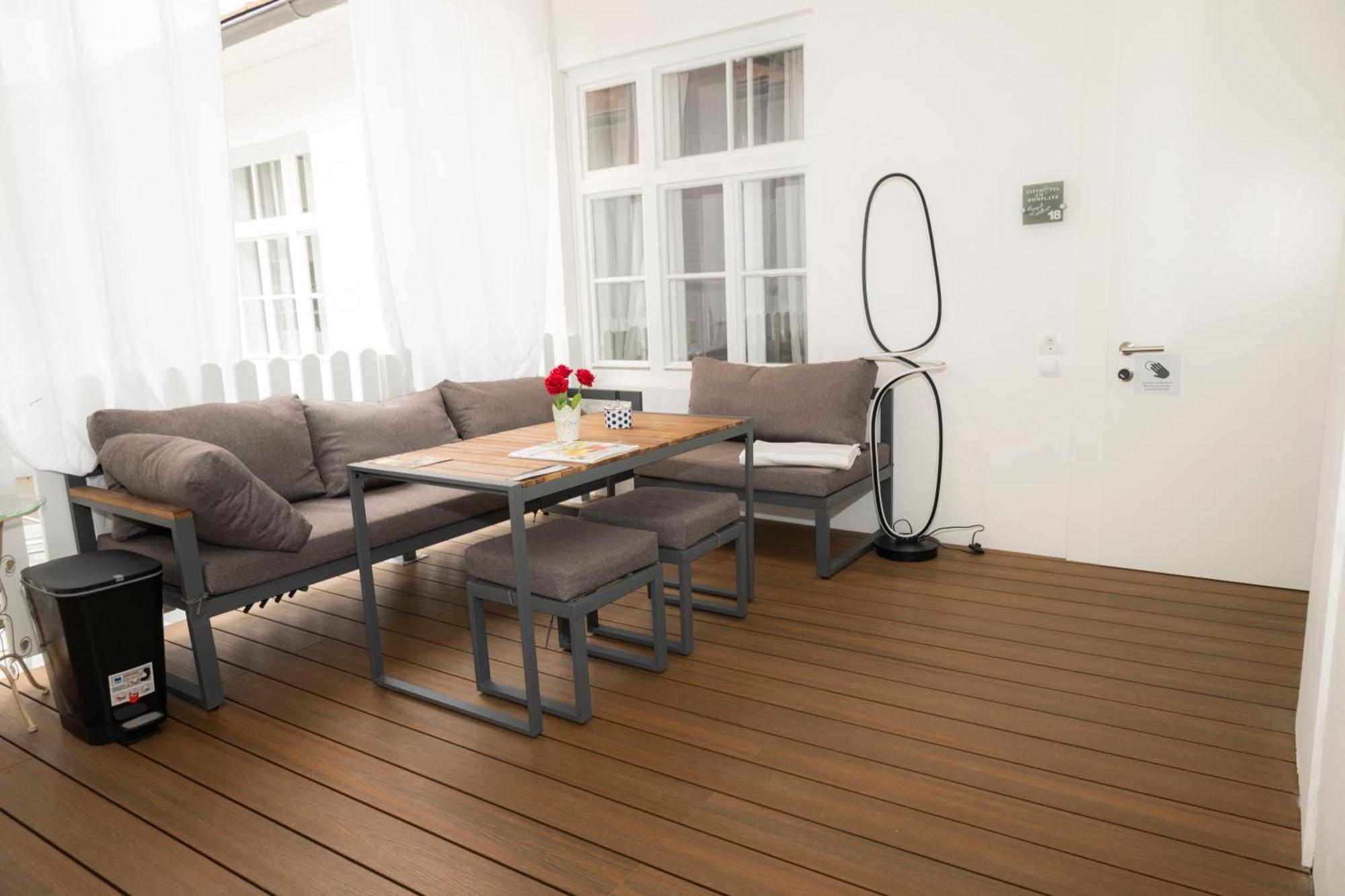 Cityhotel Am Domplatz Self-Checkin 克拉根福 外观 照片